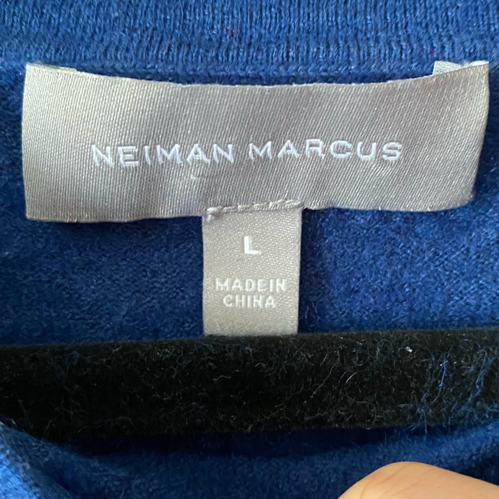 Neiman Marcus $250 Scoop Neck Sweater Size L Blue Silk Cashmere Sweater Weather - Picture 3 of 8